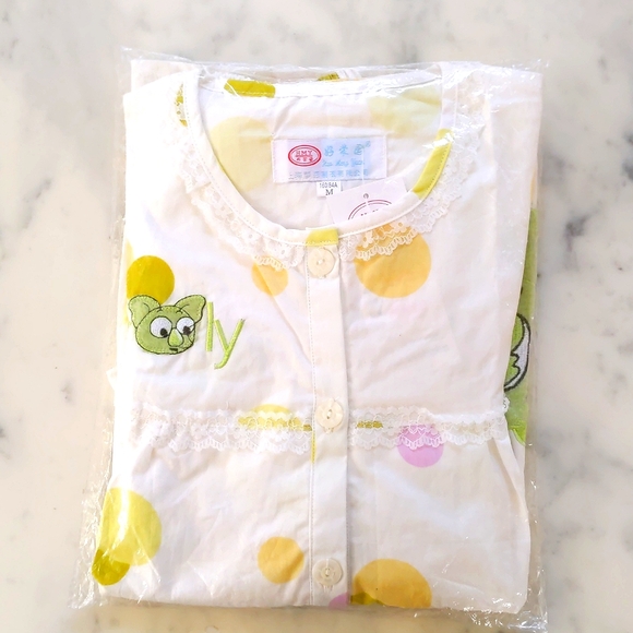 NWT. 100% Cotton Multicolor Polka Dots and Embroidery Pajama Set. - Picture 9 of 9